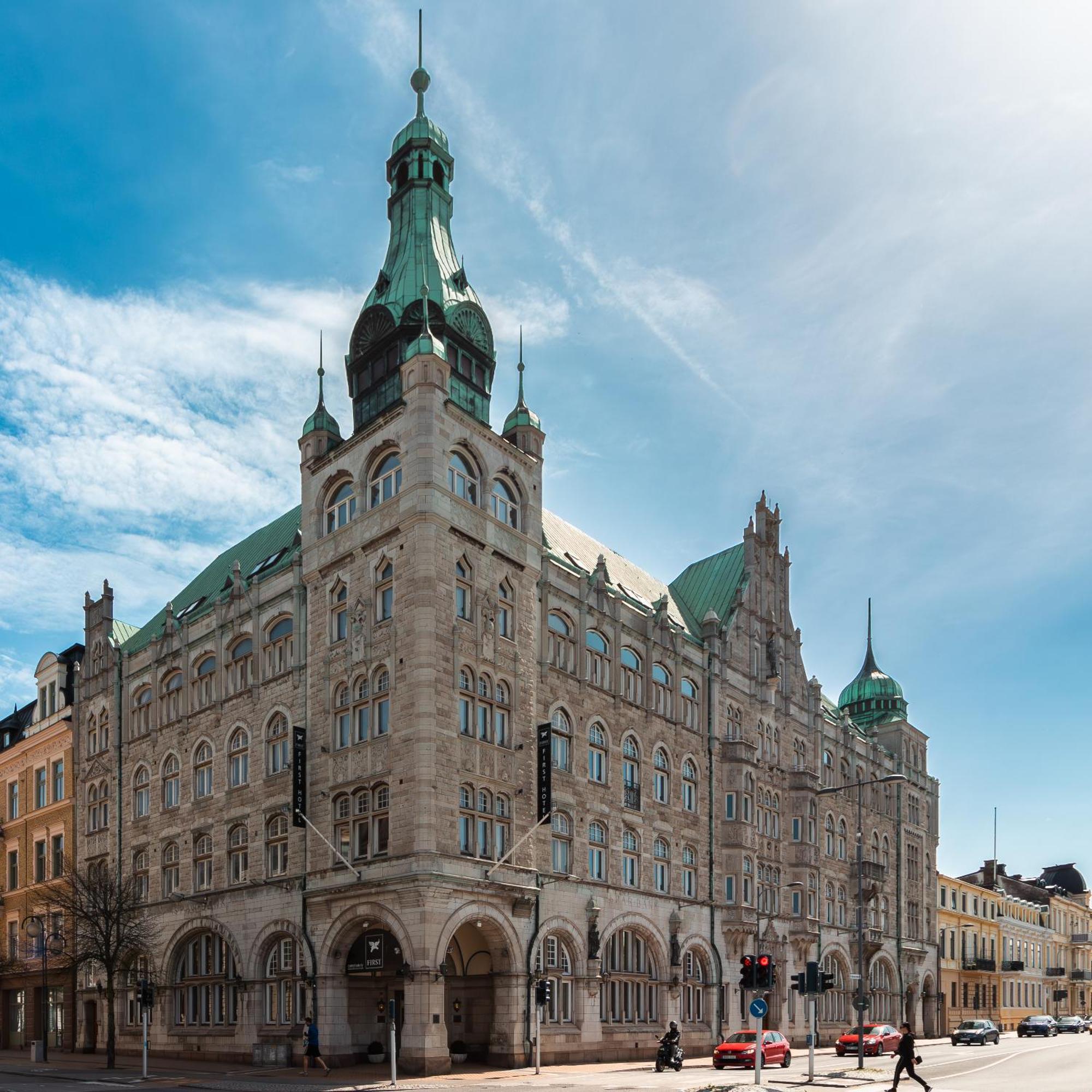 Hotel Christian Iv 4*
